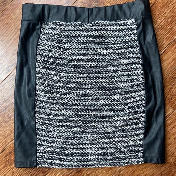 Faux leather and knit mini. - Picture 2 of 5